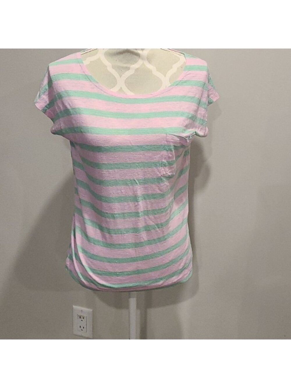 J crew  pink & green 100% lined striped ts…